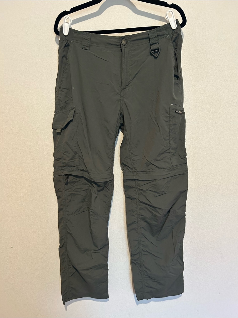 Columbia Men's Convertible Cargo Pants in Olive Green